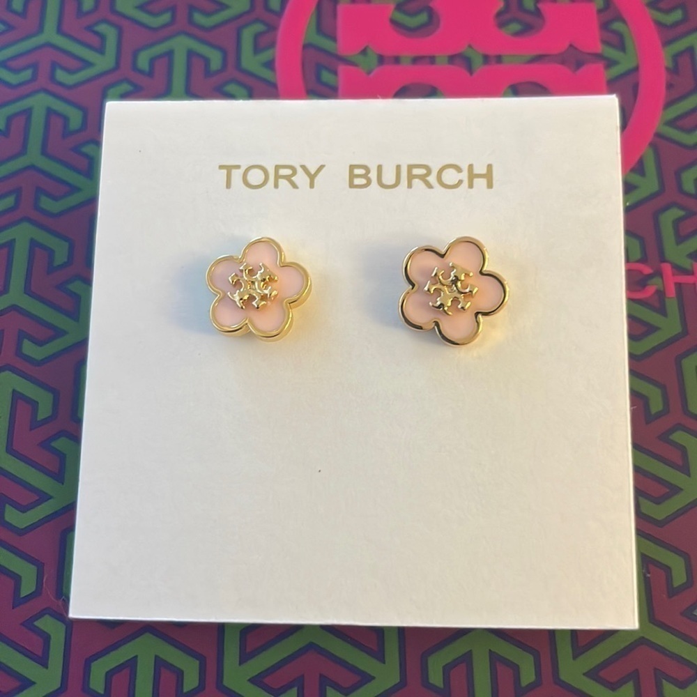 TORY BURCH earrings on card